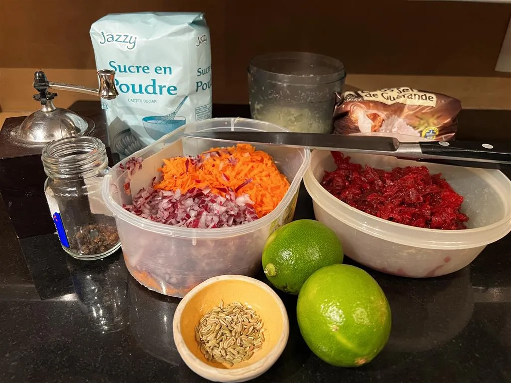 les ingrédients pour le saumon Gravlax