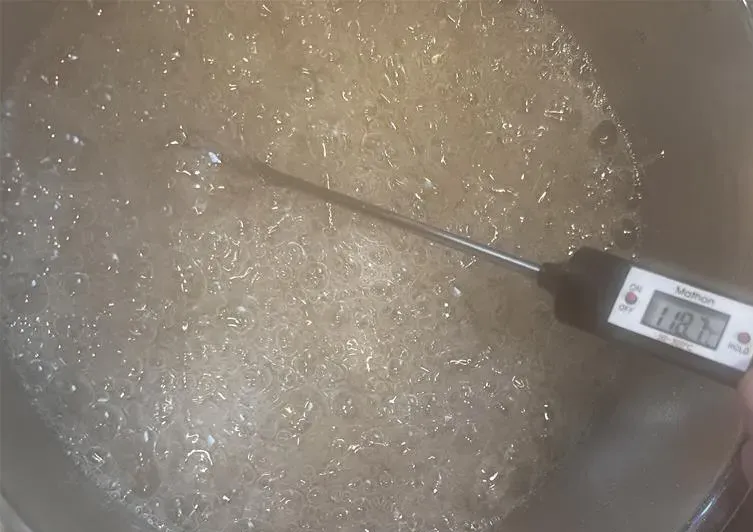 sucre cuit a 120 °C