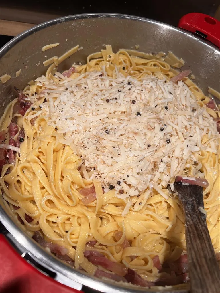 enrobage des pâtes carbonara